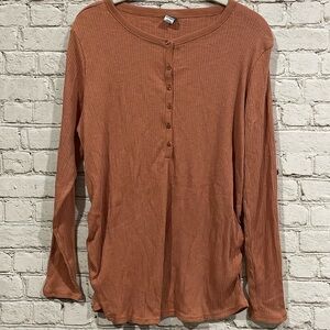 Old Navy Maternity Top Large